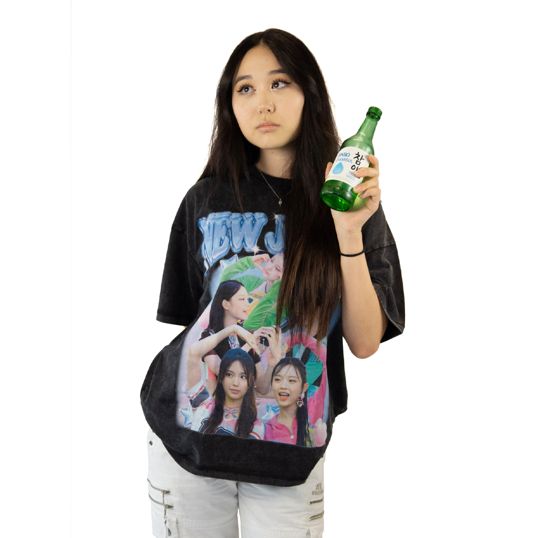 Newjeans Group Vintage T-shirt